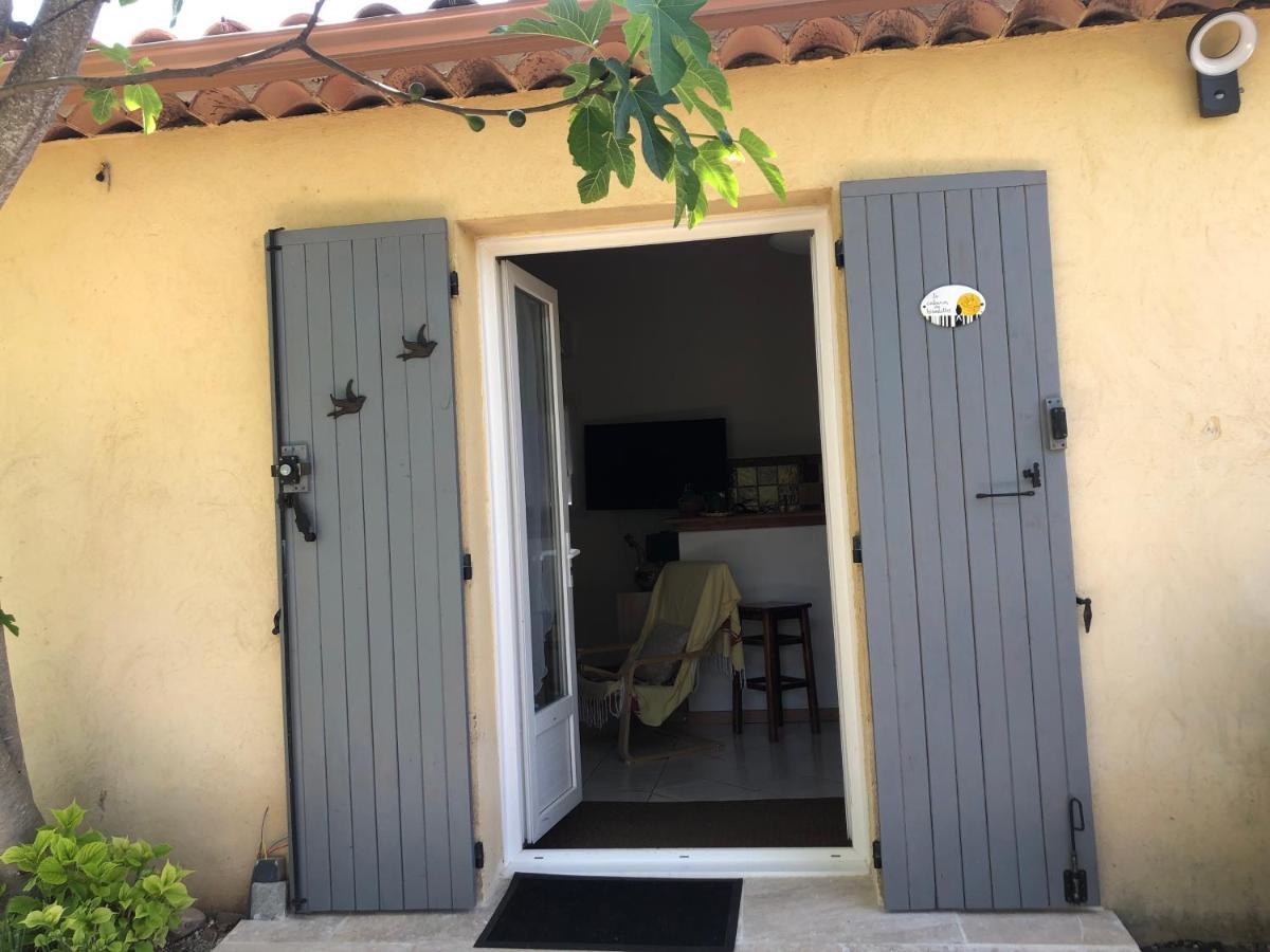 Le Cabanon Des Hirondelles Villa Villecroze Eksteriør bilde